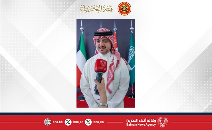 ضمن برنامج المركز الإعلامي المصاحب للقمة .. إعلاميون يزورون جناح الأمانة العامة لمجلس التعاون في المتحف الوطني