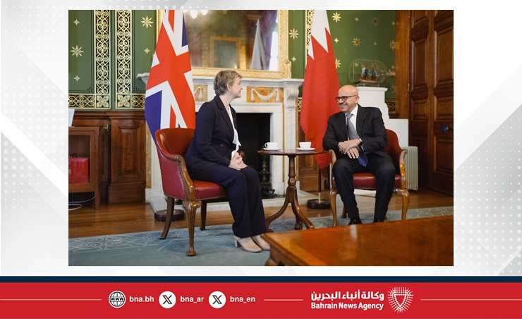 وزير الخارجية يجتمع مع وزيرة الشؤون الخارجية والكومنولث والتنمية في المملكة المتحدة