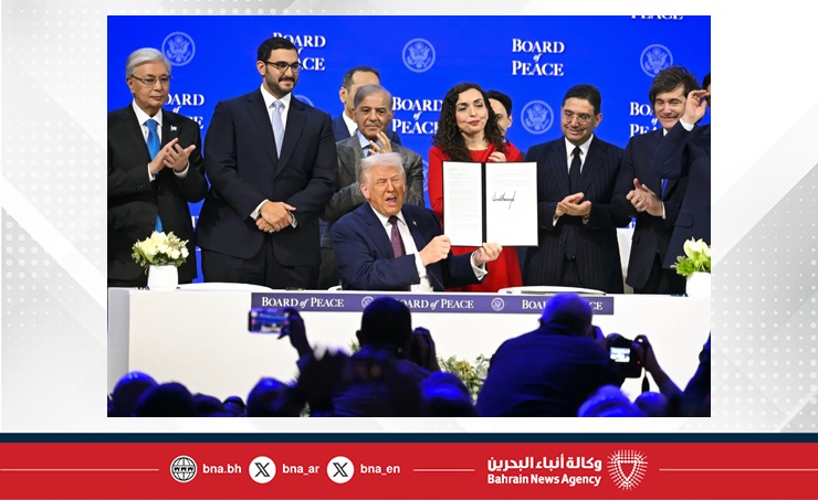 بتكليف من جلالة الملك المعظم ومشاركة الرئيس الأمريكي.. سمو وزير ديوان رئيس مجلس الوزراء يوقع على ميثاق مجلس السلام إيذانا بتفعيله كمنظمة دولية رسمية