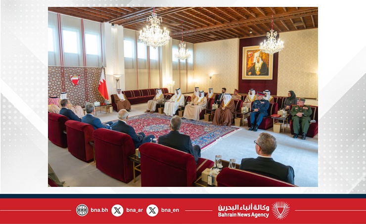 لدى لقاء سموه الرعاة الداعمين للصندوق الملكي لشهداء الواجب.. سمو ولي العهد رئيس مجلس الوزراء رئيس الهيئة العليا للصندوق الملكي لشهداء الواجب: الصندوق الملكي لشهداء الواجب يحظى برعاية سامية واهتمام لا محدود من جلالة الملك المعظم