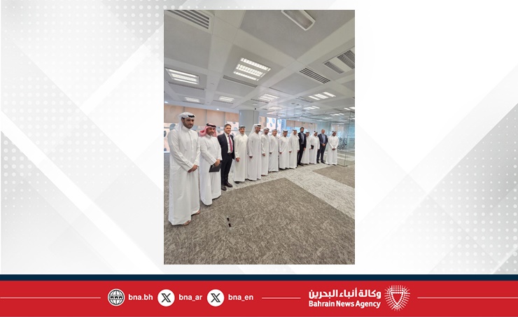 وكيل وزارة الداخلية لشئون الجنسية والجوازات يبحث خلال زيارته مطار زايد الدولي تبادل الخبرات وتنفيذ أنظمة الاستعلام المبكر عن المسافرين