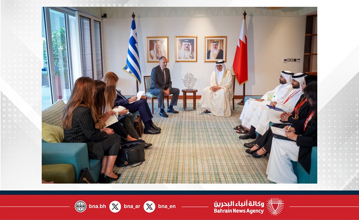 وزير الخارجية يلتقي مع وزير الخارجية في جمهورية اليونان