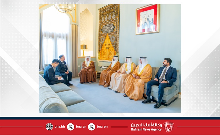 سمو ولي العهد رئيس مجلس الوزراء يستقبل سفير مملكة تايلاند لدى مملكة البحرين سمو ولي العهد رئيس مجلس الوزراء يستقبل سفير مملكة تايلاند لدى مملكة البحرين