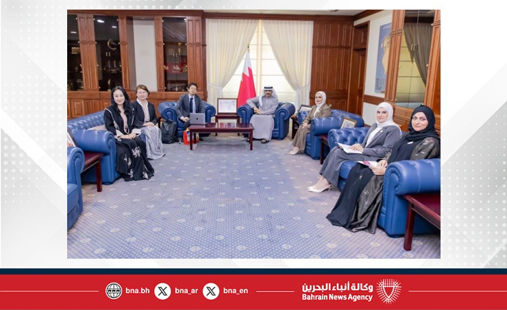 وزير التربية والتعليم يستقبل البروفيسور يوتارو أوكي مدير مشروع الشبكة العالمية للدراسة في اليابان