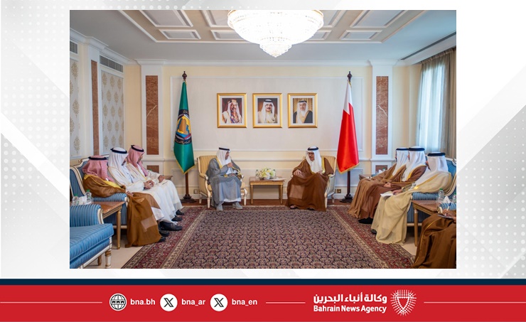 وزير الخارجية يجتمع مع الأمين العام لمجلس التعاون لدول الخليج العربية