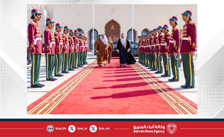 سمو ولي العهد رئيس مجلس الوزراء يغادر سلطنة عمان بعد زيارة أخوية