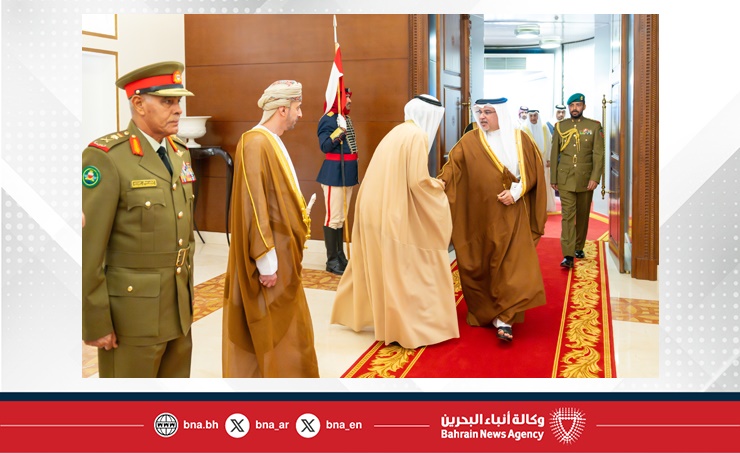 سمو ولي العهد رئيس مجلس الوزراء يعود إلى أرض الوطن قادما من سلطنة عمان بعد زيارة أخوية