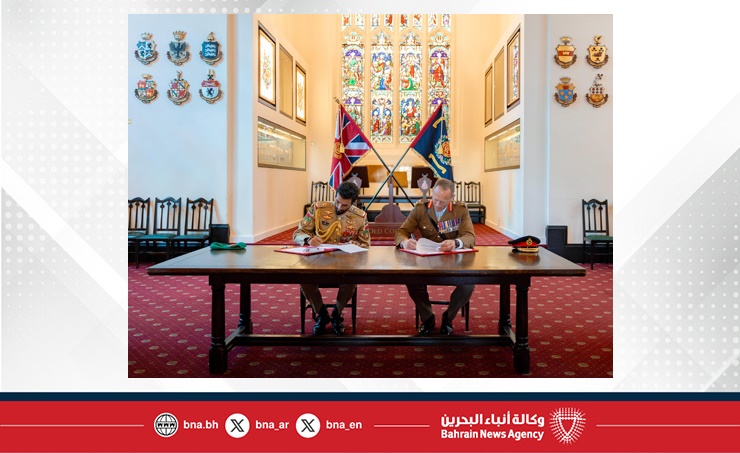 لدى زيارته أكاديمية ساندهيرست العسكرية الملكية..ناصر بن حمد: اتفاقية التعاون مع المملكة المتحدة خطوة نوعية في تطوير الكوادر العسكرية البحرينية