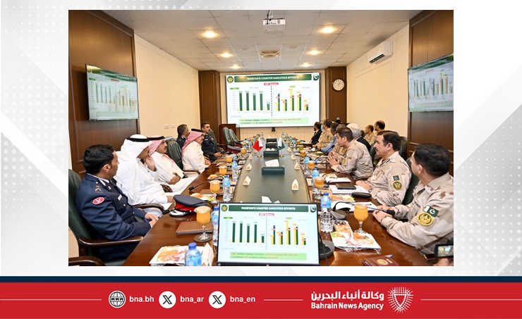 في اطار زيارته إلى باكستان..وزير الداخلية يقوم بجولة بالمجمع الدفاعي ويطلع على أحدث الآليات والمعدات التي تعكس تطور الصناعات الدفاعية والأمنية