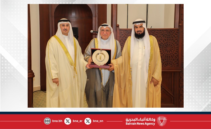 البحرين – وزير العدل والشؤون الإسلامية والأوقاف يفتتح مسجد حصة البكر بالمحرق