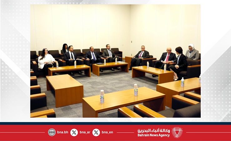 وزير الخارجية يجتمع مع رئيسة لجنة الشؤون الخارجية في البرلمان الياباني