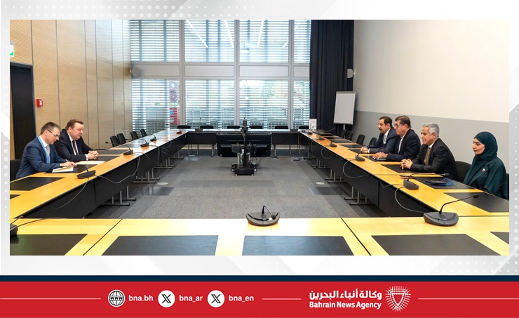 على هامش الجمعية الـ(151) للاتحاد البرلماني الدولي بـ"جنيف".. فخرو وسلمان يلتقيان رئيس اللجنة الدولية والأمن القومي في مجلس جمهورية بيلاروسيا
