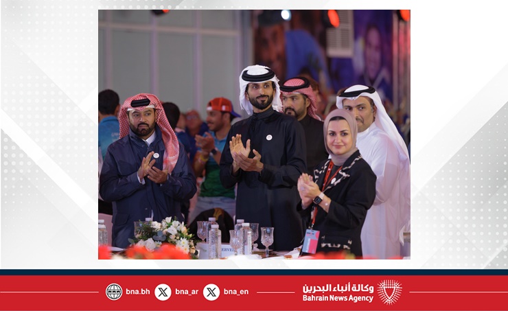 سمو ولي العهد رئيس مجلس الوزراء ينيب ناصر بن حمد لحضور حفل ختام بطولة الشرق الأوسط للرجل الحديدي 70.3 سمو ولي العهد رئيس مجلس الوزراء ينيب ناصر بن حمد لحضور حفل ختام بطولة الشرق الأوسط للرجل الحديدي 70.3