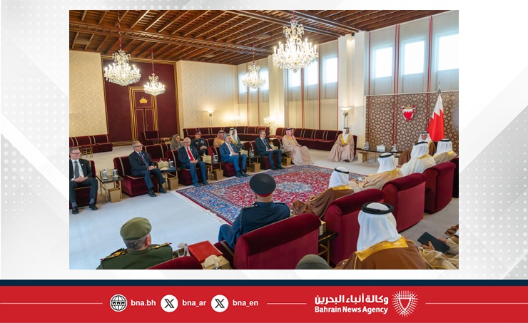 لدى لقاء سموه الرعاة الداعمين للصندوق الملكي لشهداء الواجب.. سمو ولي العهد رئيس مجلس الوزراء رئيس الهيئة العليا للصندوق الملكي لشهداء الواجب: الصندوق الملكي لشهداء الواجب يحظى برعاية سامية واهتمام لا محدود من جلالة الملك المعظم