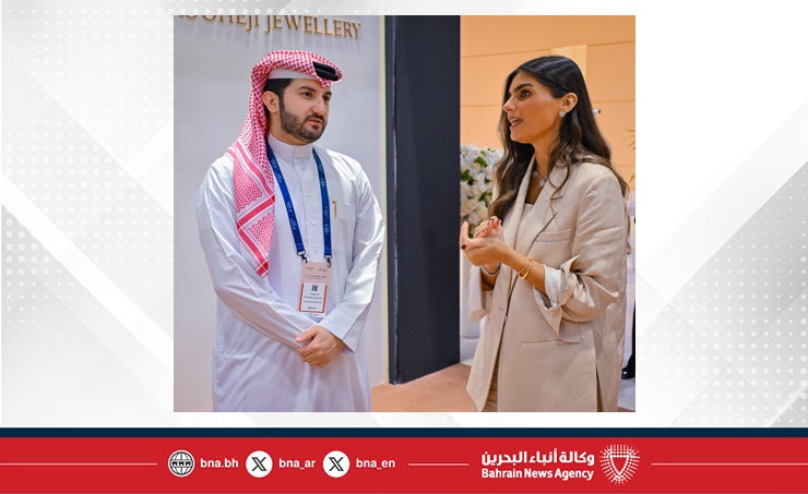 خلال جولة في معرض الجواهر العربية 2025.. بوحجي لـبنا: المعرض يعزز مكانة مملكة البحرين كمركز إقليمي للمعارض ويستقطب أكثر من 650 عارضا من 29 دولة