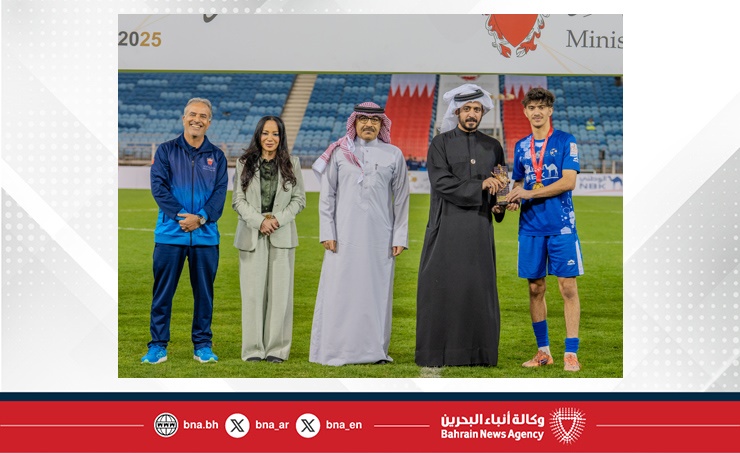 خالد بن حمد يتوج مركز ناصر العلمي والتقني بطلا لبطولة ناصر بن حمد لكرة القدم للمدارس الثانوية