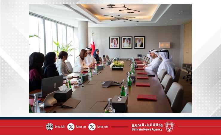 وزيرة التنمية المستدامة الرئيس التنفيذي لمجلس التنمية الاقتصادية تلتقي مساعد وزير شؤون مجلس الوزراء للتنافسية والتبادل المعرفي بدولة الإمارات العربية المتحدة الشقيقة