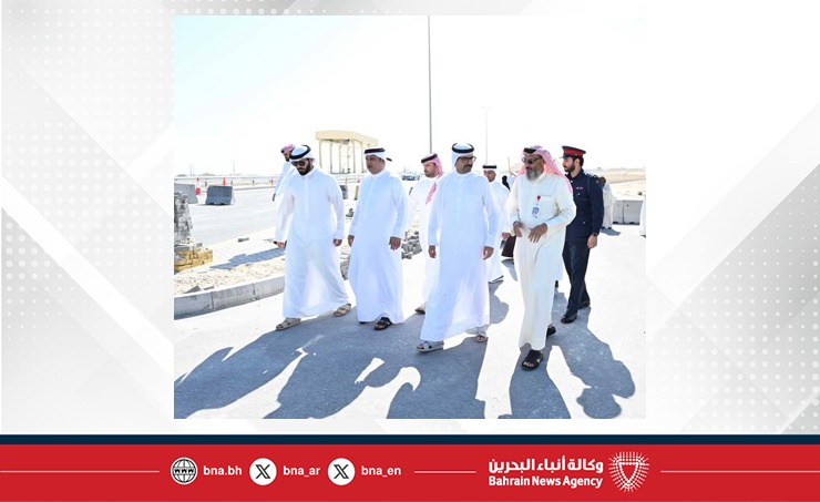 محافظ المحافظة الجنوبية يتفقد عدد من المشاريع الخدمية والتنموية بمدينة الرفاع