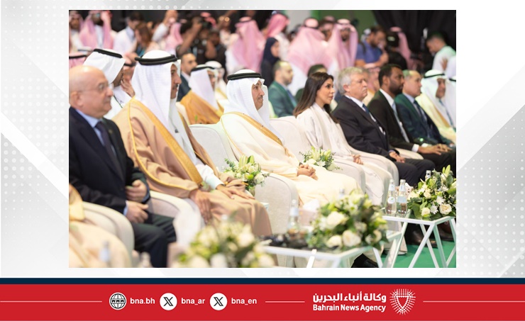 وزير المواصلات والاتصالات يشارك في أعمال المعرض والمؤتمر السعودي الدولي للخطوط الحديدية بالرياض