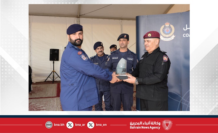 Graduation. Police Mem Chief of Police attends graduation ceremony