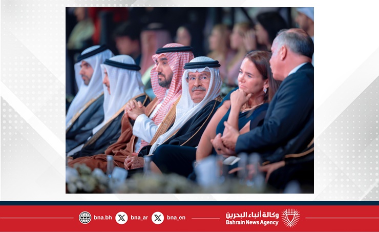 انطلاق أكبر حدث رياضي شبابي على مستوى القارة.. جلالة الملك المعظم ينيب سمو الشيخ ناصر بن حمد آل خليفة لافتتاح دورة الألعاب الآسيوية الثالثة للشباب انطلاق أكبر حدث رياضي شبابي على مستوى القارة.. جلالة الملك المعظم ينيب سمو الشيخ ناصر بن حمد آل خليفة لافتتاح دورة الألعاب الآسيوية الثالثة للشباب
