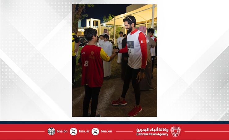 بمشاركة أنجال سموه وعبدالله بن خالد بن حمد..ناصر بن حمد يشارك في السباق التأهيلي الدولي للقدرة