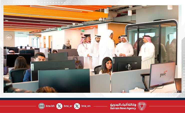 وزير الصناعة والتجارة يزور شركة بي دبليو سي الشرق الأوسط في مملكة البحرين