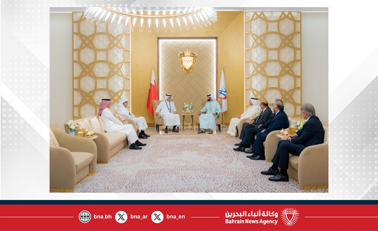 التقى رئيس التنقيب والإنتاج.. ناصر بن حمد: جهود بارزة لشركة "أرامكو" السعودية في الطاقة والكيميائيات المتكاملة