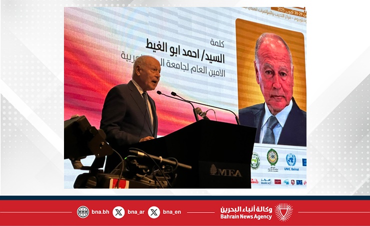 سفير مملكة البحرين لدى الجمهورية اللبنانية والمقيم في دمشق يشارك في أعمال الدورة الحادية والعشرين لملتقى الإعلام العربي في بيروت سفير مملكة البحرين لدى الجمهورية اللبنانية والمقيم في دمشق يشارك في أعمال الدورة الحادية والعشرين لملتقى الإعلام العربي في بيروت