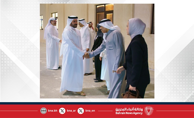 سمو الشيخ محمد بن سلمان بن حمد يفتتح مهرجان أعياد البحرين بالقرية التراثية.. ويؤكد: الاحتفالات بالأعياد الوطنية في مملكة البحرين والمشاركة الواسعة التي تحظى بها تجسد ما يتحلى به أبناء البحرين من انتماء راسخ وولاء صادق لوطنهم وقيادته