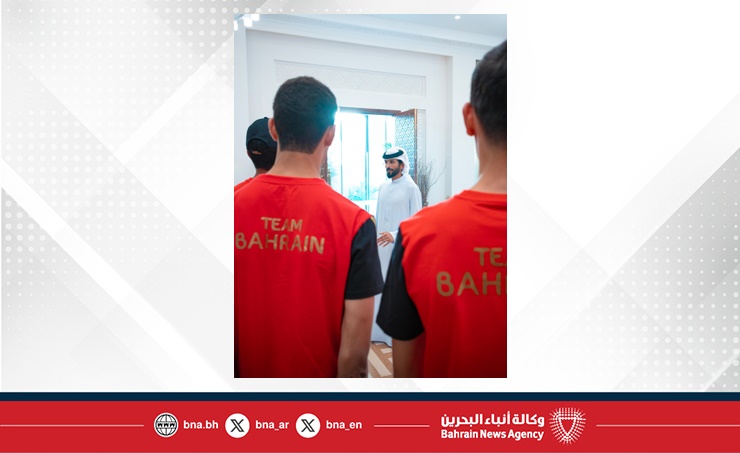 خلال لقائه فرسان الفريق الملكي للقدرة والجهازين الفني والإداري.. ناصر بن حمد: فرساننا جسدوا روح العزيمة والإصرار في بطولة العالم للشباب