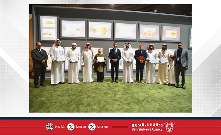 وزير شؤون البلديات والزراعة يتفقد معرض البحرين الدولي مراعي 2025 ويؤكد أهميته في تعزيز توجهات الأمن الغذائي