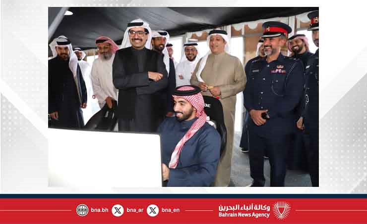 محافظ الجنوبية يفتتح مهرجان (وين وبكم) بنسخته السادسة في حلبة البحرين الدولية