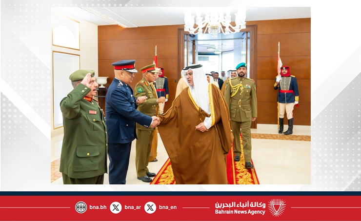 سمو ولي العهد رئيس مجلس الوزراء يعود إلى أرض الوطن قادما من سلطنة عمان بعد زيارة أخوية