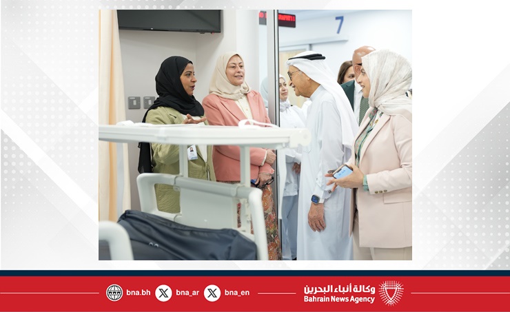 رئيس المجلس الأعلى للصحة يفتتح وحدة العناية القصوى الجديدة بمجمع السلمانية الطبي