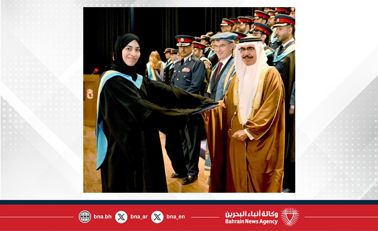 شهد حفل تخرج الدفعتين الخامسة والسادسة من طلبة الدراسات العليا بالأكاديمية الملكية للشرطة... وزير الداخلية يؤكد على منهجية إعداد رجال الشرطة وتسليحهم بالعلم والمعرفة والعلوم الاستراتيجية لتعزيز دورهم في حفظ أمن الوطن