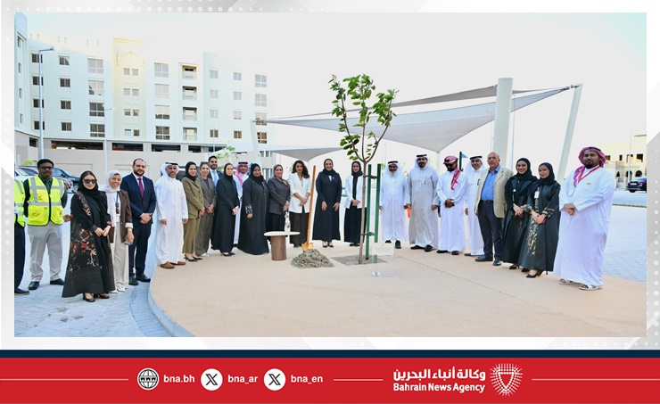 وزارة الإسكان والتخطيط العمراني تشارك في فعاليات أسبوع الشجرة