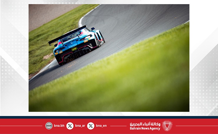 إنجاز بحريني تاريخي بفوز فريق سمو الشيخ عيسى بن عبدالله ببطولة British GT 2025 العالمية إنجاز بحريني تاريخي بفوز فريق سمو الشيخ عيسى بن عبدالله ببطولة British GT 2025 العالمية