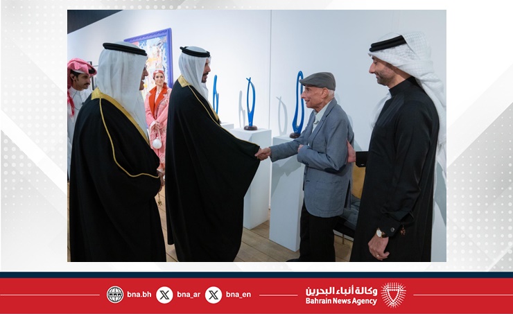 نيابة عن سمو ولي العهد رئيس مجلس الوزراء ... سمو الشيخ محمد بن سلمان بن حمد يفتتح معرض البحرين السنوي للفنون التشكيلية الثاني والخمسين