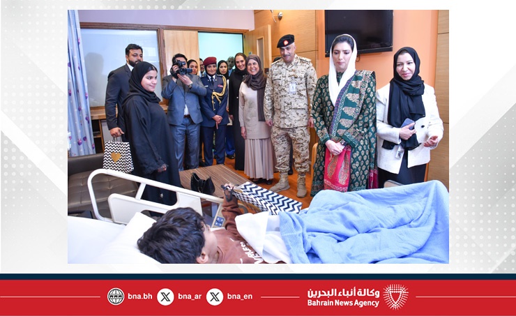 السيدة الأولى لجمهورية باكستان تقوم بزيارة الخدمات الطبية الملكية المستشفى العسكري