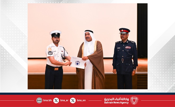 وكيل وزارة الداخلية يحضر حفل تخريج المشاركين في الدورات التدريبية بالأكاديمية الملكية للشرطة