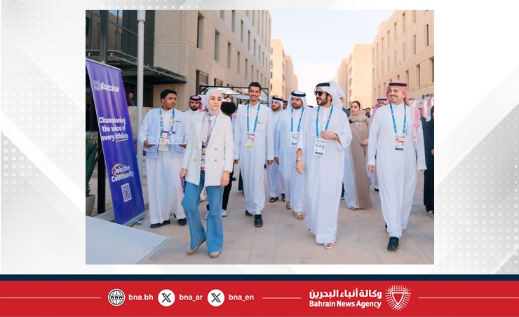 أشاد بأداء منتخب الكرة الطائرة..خالد بن حمد يزور القرية الرياضية لدورة ألعاب التضامن الإسلامي ويلتقي المنتخبات والبعثة الإدارية