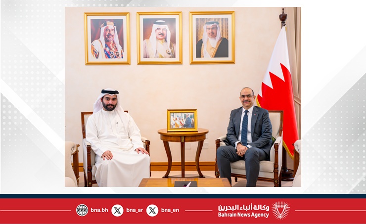 وزير الشؤون القانونية يستقبل الموظف مهند الدوي بمناسبة قبوله ضمن الدفعة الحادية عشرة من برنامج رئيس مجلس الوزراء لتنمية الكوادر الحكومية