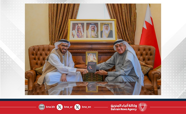 مستشار جلالة الملك لشؤون الإعلام يستقبل نائب رئيس مجلس أمناء مركز الإمارات للدراسات والبحوث الاستراتيجية