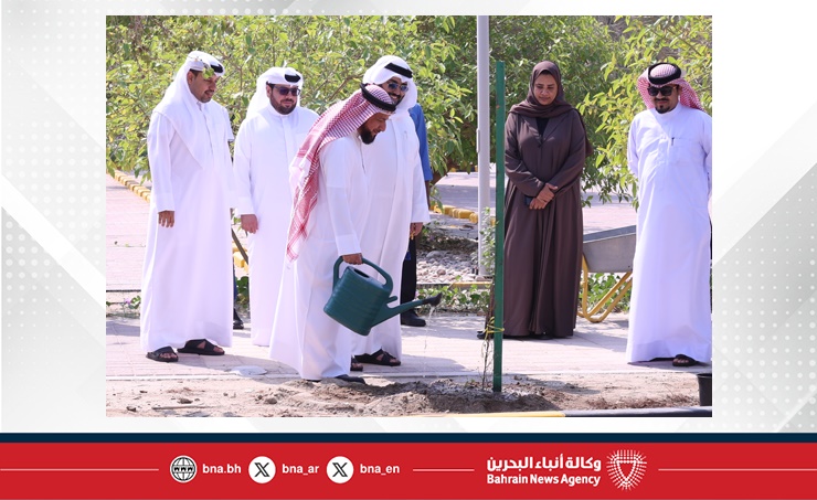 مركز عيسى الثقافي يشارك في فعاليات "أسبوع الشجرة" تعزيزًا للوعي البيئي