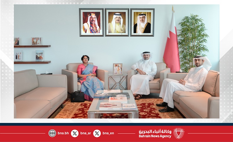 وزير الصناعة والتجارة يلتقي سفيرة جمهورية سريلانكا الديمقراطية الاشتراكية لدى مملكة البحرين