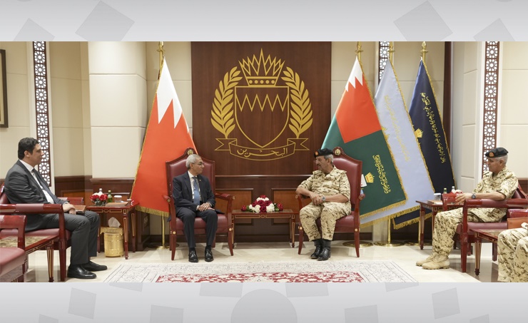 Commander-in-Chief receives outgoing Egyptian Ambassador