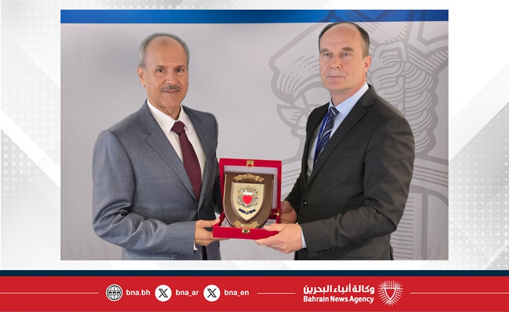 (الجنسية والجوازات) تبحث الاستفادة من التجربة الفنلندية في تطبيق هوية السفر الرقمية