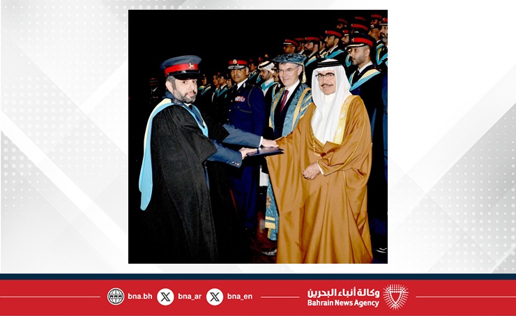 شهد حفل تخرج الدفعتين الخامسة والسادسة من طلبة الدراسات العليا بالأكاديمية الملكية للشرطة... وزير الداخلية يؤكد على منهجية إعداد رجال الشرطة وتسليحهم بالعلم والمعرفة والعلوم الاستراتيجية لتعزيز دورهم في حفظ أمن الوطن