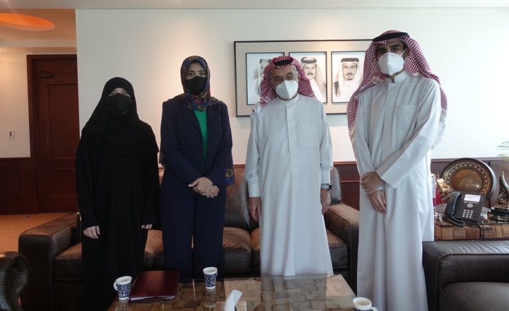 رئيس المجلس الأعلى للصحة يستقبل وفدًا من الجمعية البحرينية لمرضى التصلب
